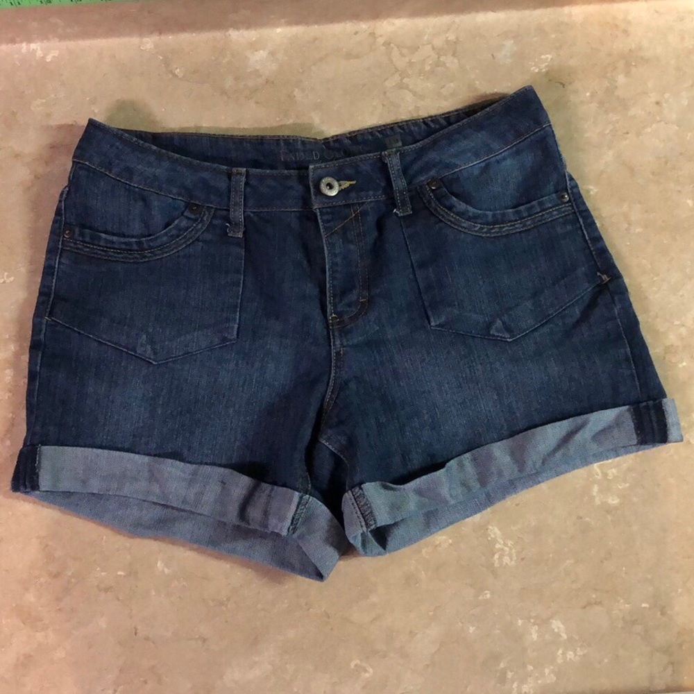 Faded Glory Women Shorts size: 10 - Picture 4 of 8